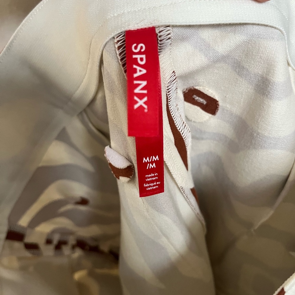 ▪️Spanx On The Go Slim Straight Ankle Pants in Clay Zebra Stripe 20366r M - Picture 12 of 13